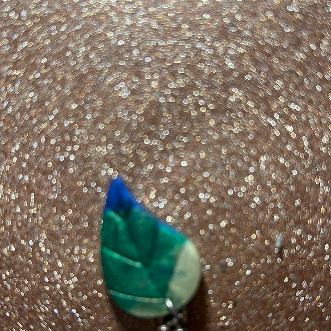 Leave pendant